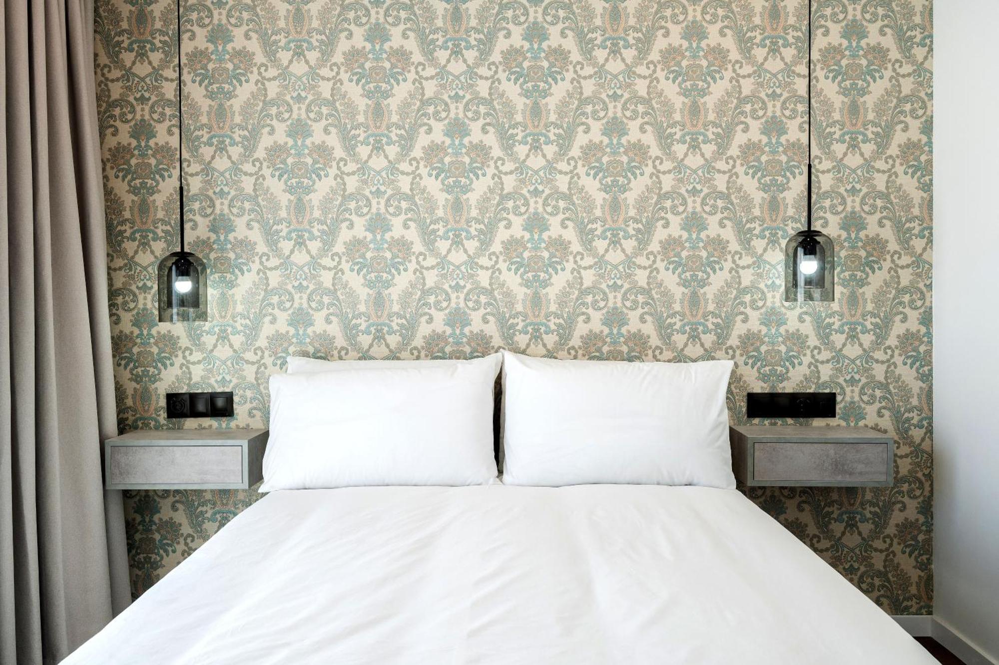 The Orange House Boutique And Upstairs Rooftop Bar Center Of 100m From The La Cala De Mijas