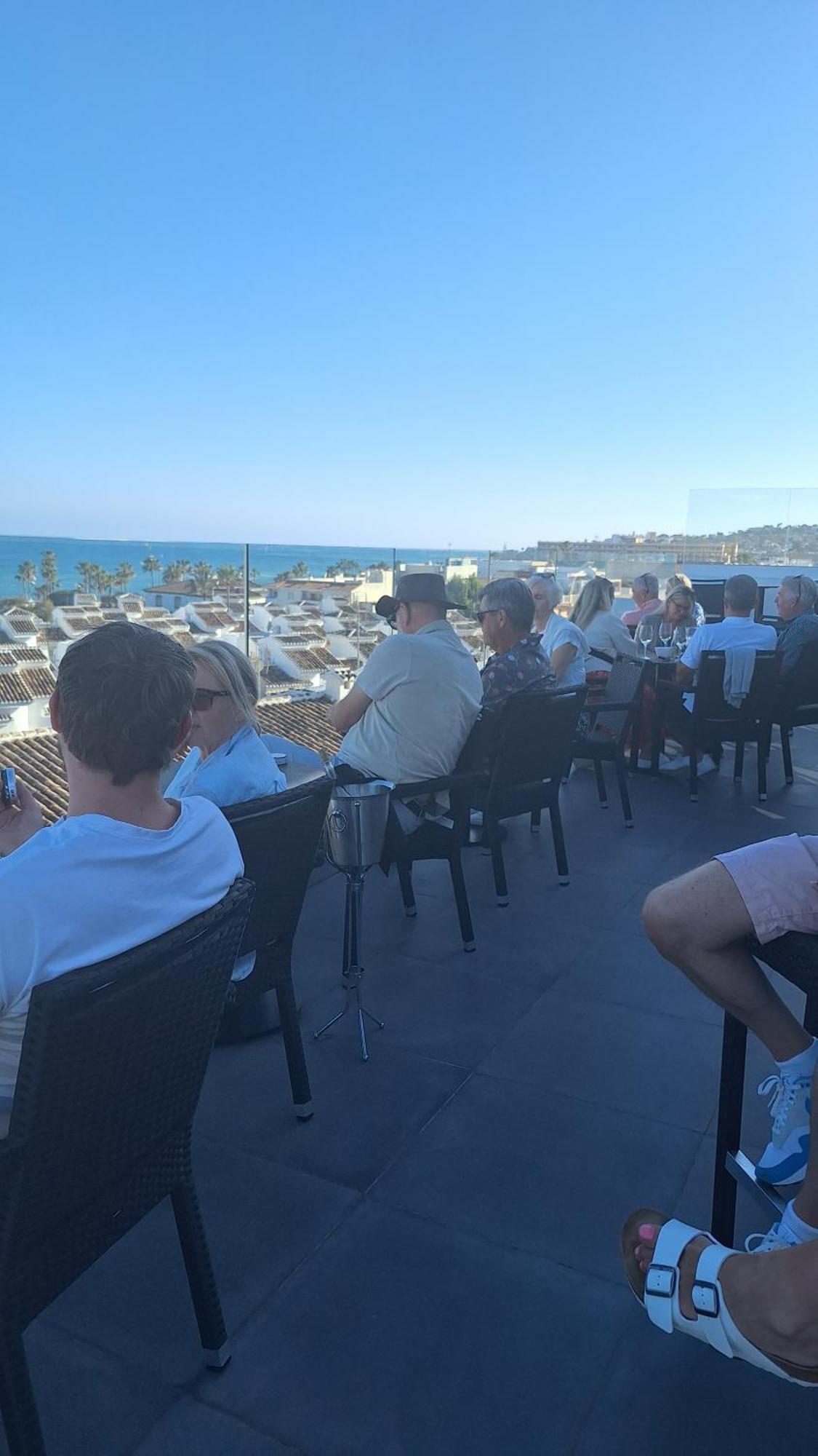 Hotel The Orange House Boutique And Upstairs Rooftop Bar Center Of 100m From The
